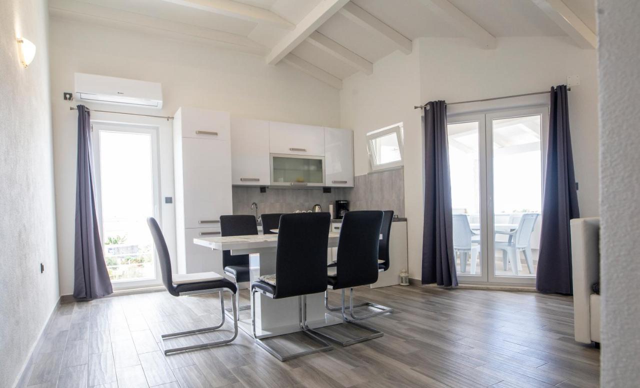 Zorana Apartment Rogoznica  Bagian luar foto