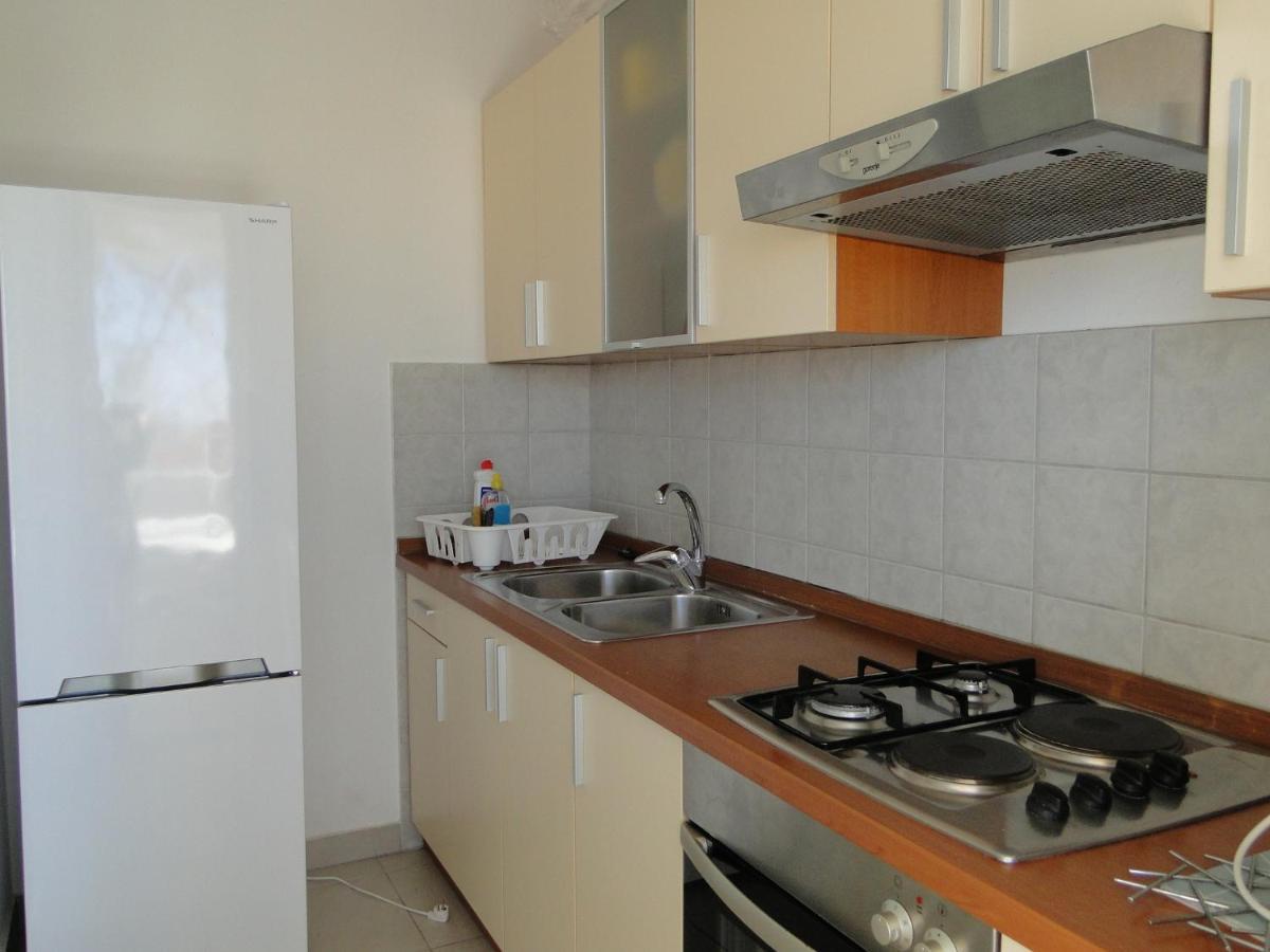 Zorana Apartment Rogoznica  Bagian luar foto