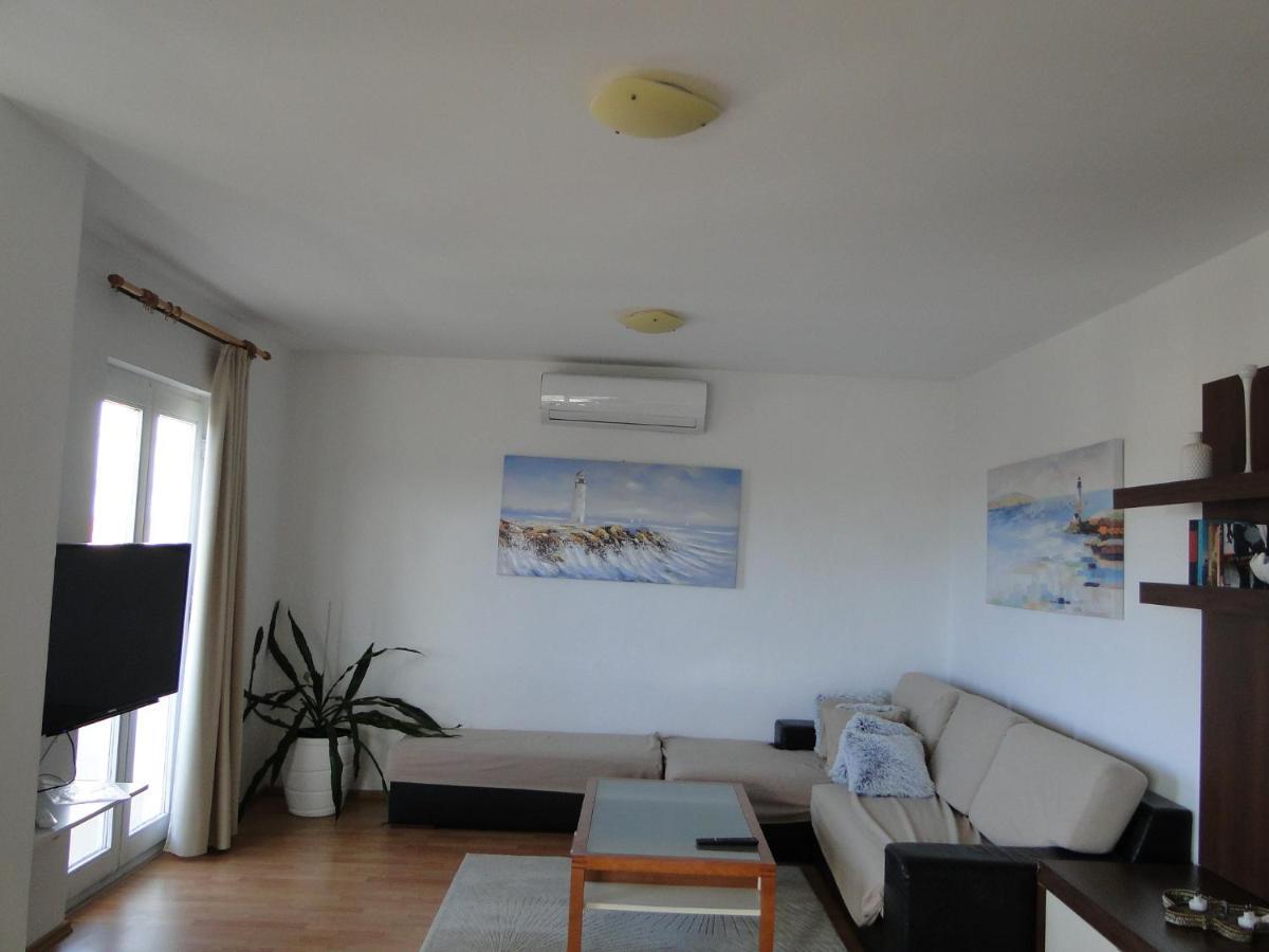 Zorana Apartment Rogoznica  Bagian luar foto