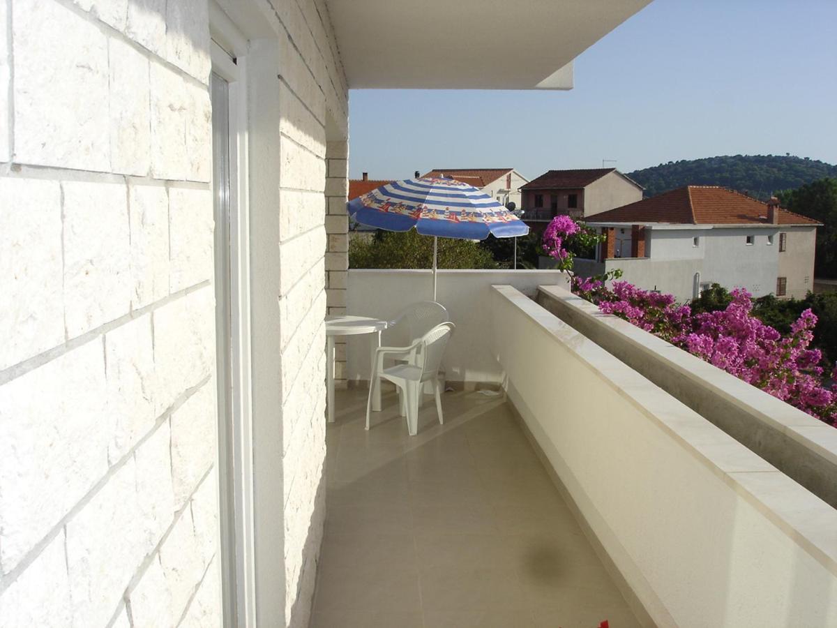 Zorana Apartment Rogoznica  Bagian luar foto